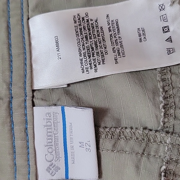 Columbia Button and ykk zipper replacements salvaged from men's cargo zip pants - Picture 6 of 6